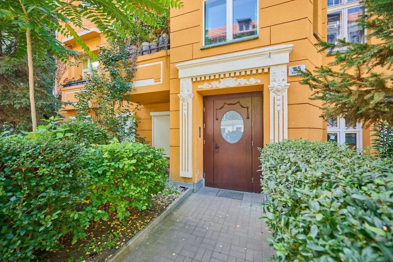 Family Apartment - 74M2 - Wapienna By Renters Wroclaw 0*,  Poland